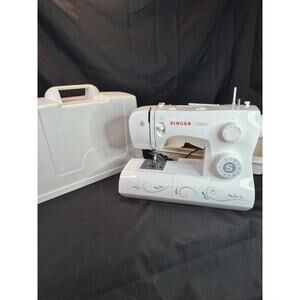 Singer Talent 3323 Sewing Machine With Accessories And Hard Case. Smooth Working